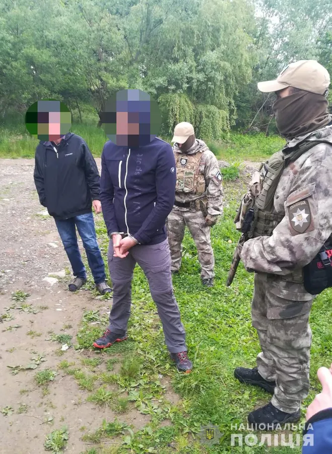 Понад мільйон гривень: на Закарпатті затримали злодія, який обікрав волинянина (фото, відео)