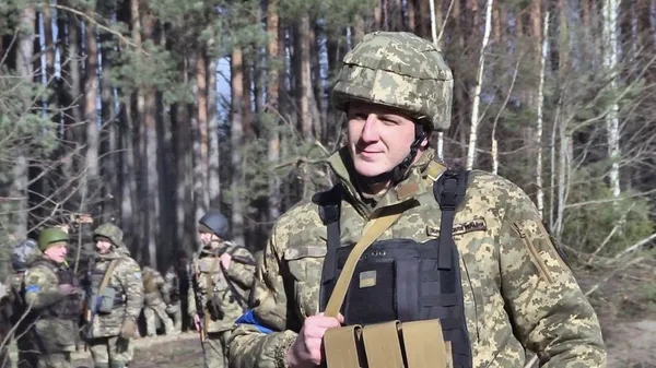 Відпрацьовували наступ: волинські тероборонівці вчились захоплювати ворожі позиції (фото, відео)