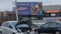 У Луцьку біля «ПортCity» – аварія (відео)