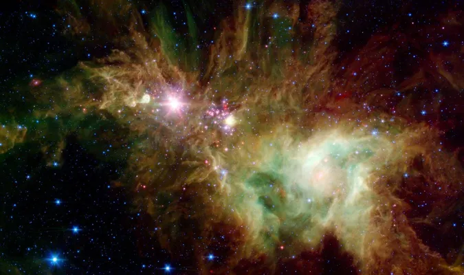 NASA опублікувала фото «космічної різдвяної сніжинки» (фото)
