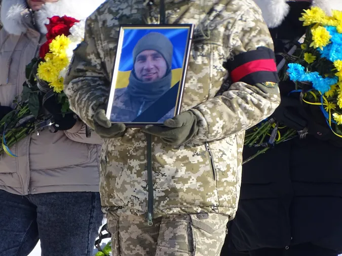 На Волині попрощались з Героєм Романом Махнюком (фото)