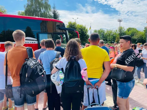 Діти переселенців і військових з Нововолинська відпочинуть за кордоном (фото)