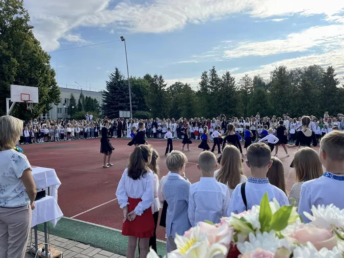 Як пройшов перший дзвоник в Нововолинську (фото)