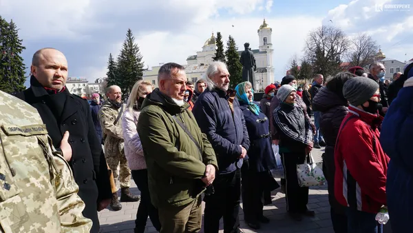 Він любив життя: у Луцьку попрощалися із захисником України Сергієм Сулимою (фото)
