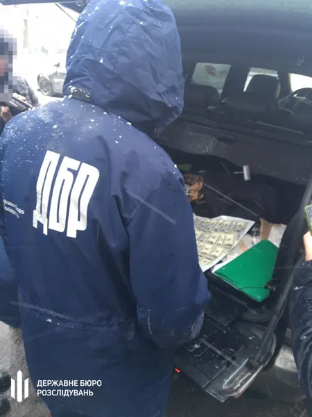 У Луцьку «контррозвідник» за $5 тисяч обіцяв допомогти з роботою в СБУ