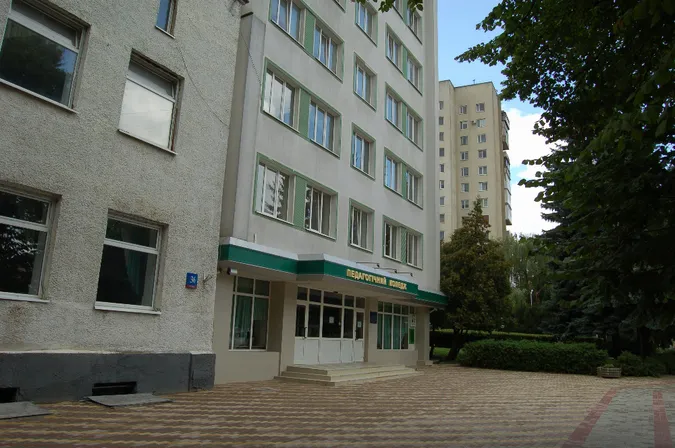 Молитва, пісні і бойове мистецтво: у педколеджі в Луцьку відзначили День захисників