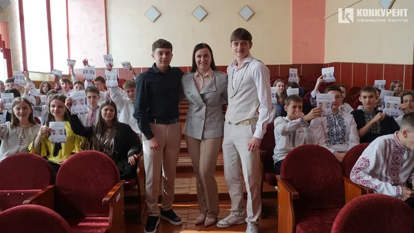 Вперше в Україні: луцьких школярів навчатимуть амбасадори омбудсмена (фото)