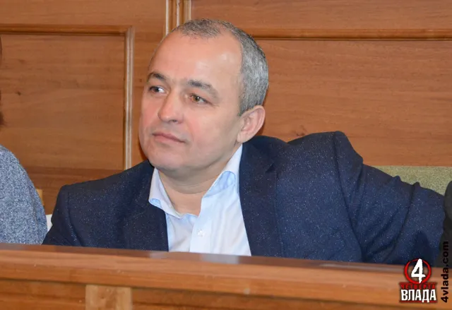 Особливий статус Донбасу потрібно приймати на референдумі, – Микола Буліга*