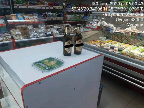 «Сухий нічний закон» не указ: після 22:00 в Луцьку продавали пиво (ФОТО)
