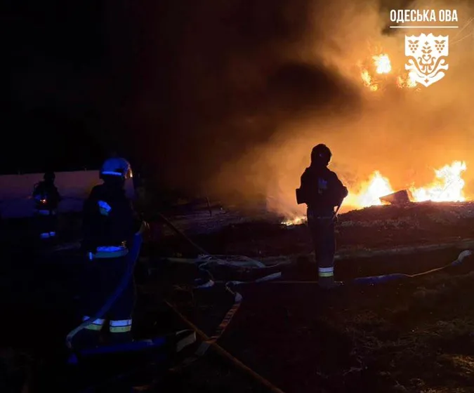Масована атака на Одещину: удар пошкодив депо «Укрзалізниці», є поранений