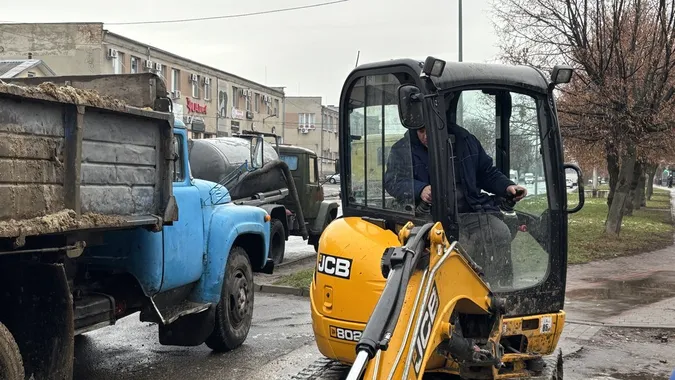 На Волині частина міста лишилась без води через аварію на центральному водогоні