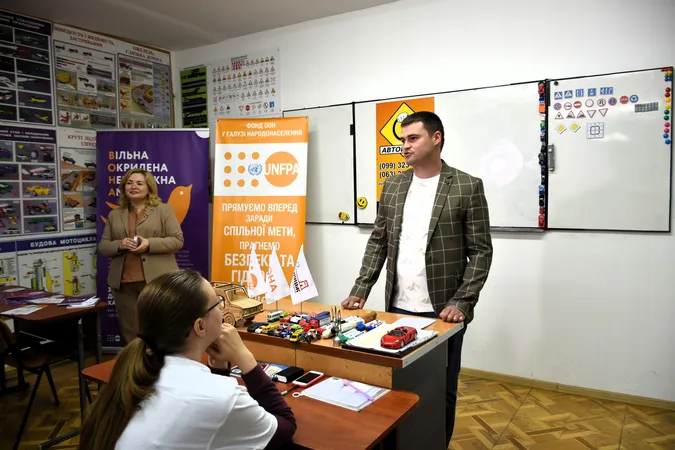 У Луцьку стартували безплатні курси водіння для жінок (фото)