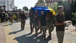 У Луцьку провели в останню путь захисника Михайла Марчука (фото)