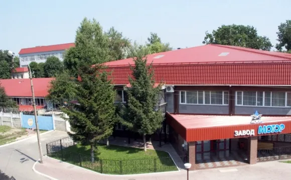 На заводі “Мотор” запроваджують простій через карантин
