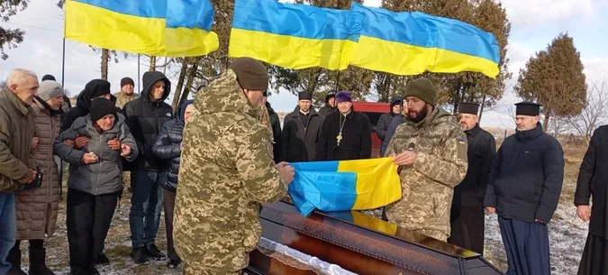 На Волині попрощалися із загиблим 34-річним воїном Сергієм Буйницьким (фото)