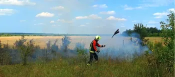 На Волині через людську необережність і скляну призму спалахнули три пожежі (фото)