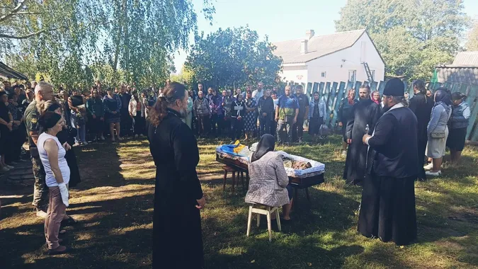 На Волині в останню путь провели Захисника Сергія Левкова (фото)