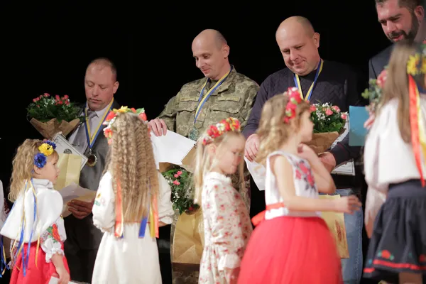 «Герої року»