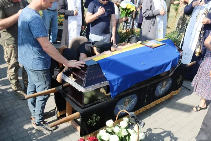 У Горохові попрощалися з 25-річним захисником Ігорем Зихорою (фото)