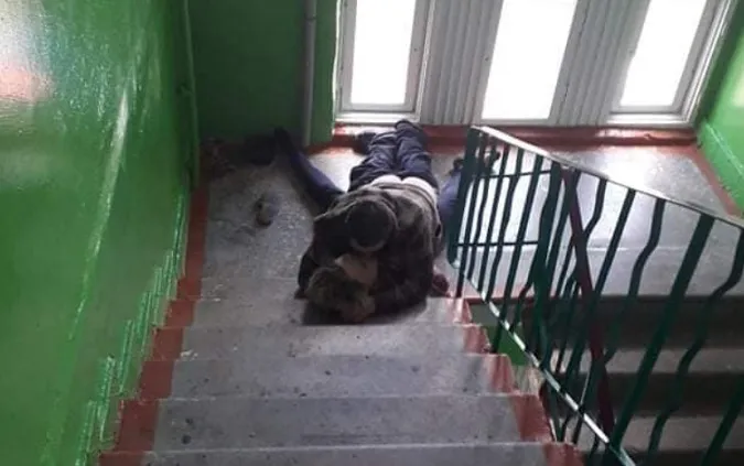 У Володимирі збоченці займаються сексом на очах сусідів (фото 18+)