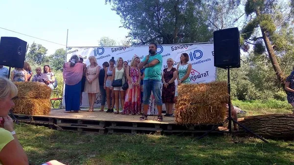 «Ще б ви так гроші давали, як ці посвідчення», - вдова атовця про реакцію маршрутників 