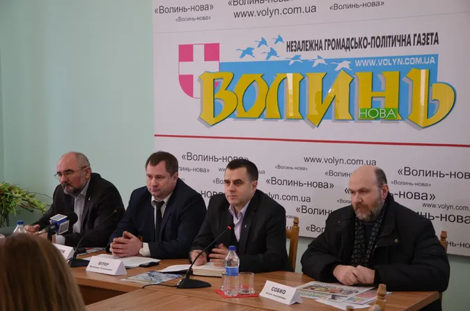 Через які місцеві ЗМІ викликатимуть в суд у 2016 році. Список