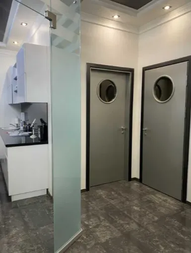 У центрі Луцька продають популярний салон краси