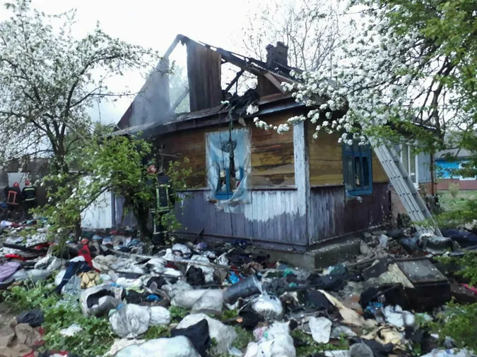 На Волині через полум'я свічки загинули троє жінок (фото)