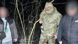 У Луцьку схопили юного наркозакладчика (фото)
