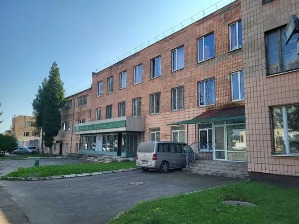 Луцький завод «Богдан» продають на OLX: скільки просять (фото)