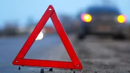 У Луцьку на перехресті зіткнулися іномарка та велосипедист (фото)