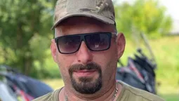 Навчав дітей, а тепер боронить їхнє майбутнє: історія вчителя з Волині, який став воїном