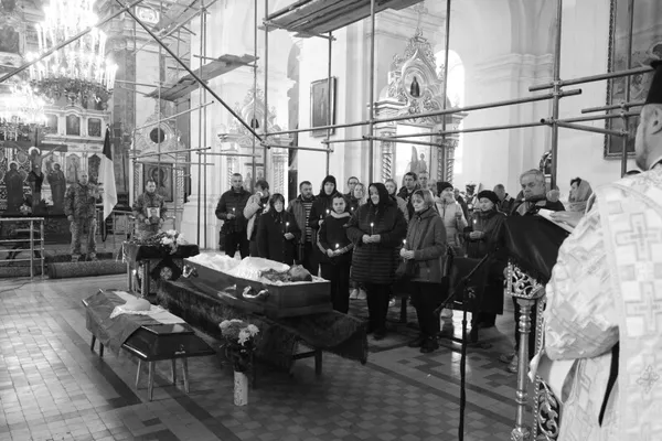 У Луцьку провели в останню дорогу захисника Олександра Сідорського (фото)