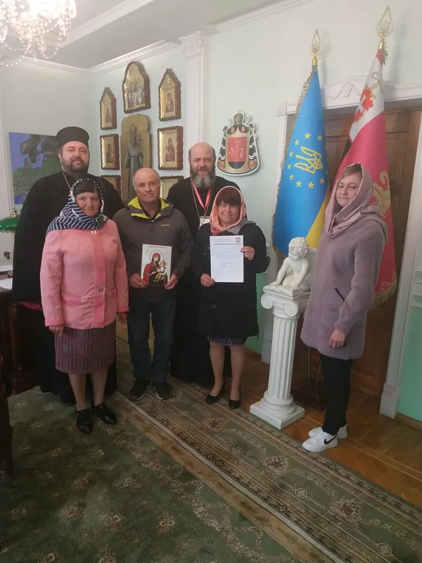 Священник не підтримав: на Волині ще одна парафія перейшла до ПЦУ (відео)