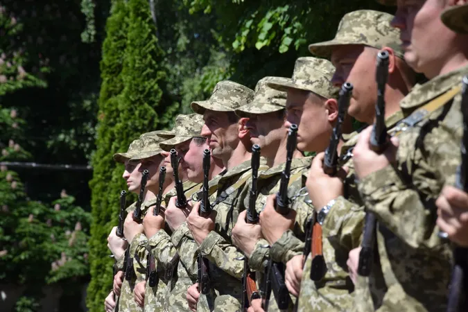 У Луцьку новобранці Волинського прикордонного загону склали присягу (фото)