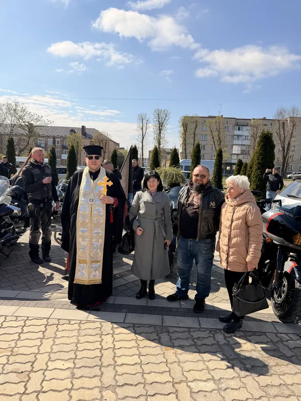 У Володимирі волинські байкери зібралися, щоб отримати благословення (фото)