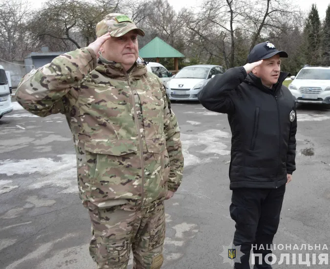 Волинські поліцейські відправилися до зони бойових дій (фото)