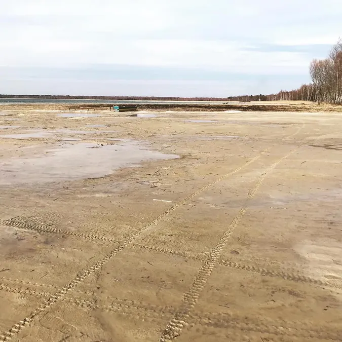 Як Аральське море: свіжі фото Світязю, які шокують