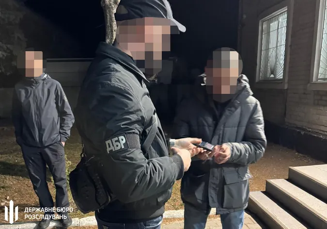 На Волині підозрюють посадовця ТЦК, який зламав кістки літньому рибалці (фото)
