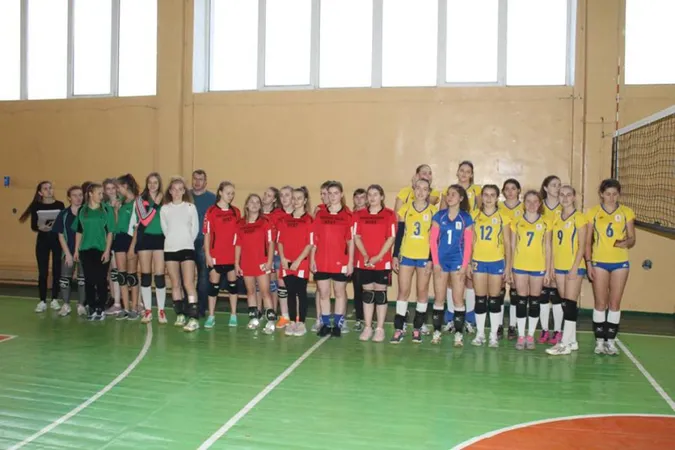 Луцьк: відбувся чемпіонат з волейболу