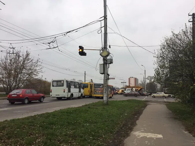У Луцьку на перехресті Ковельської і Набережної змінять схему руху