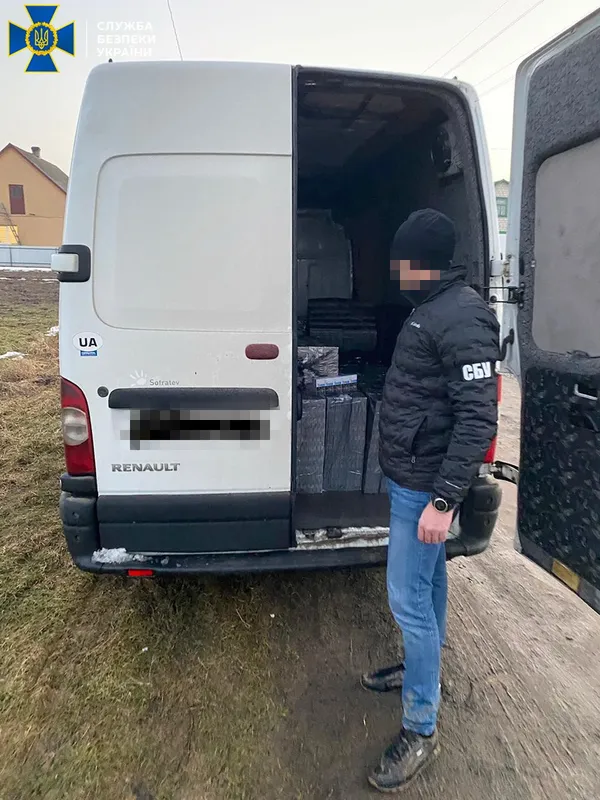 На Волині СБУ попередила контрабанду цигарок на понад півтора мільйона гривень