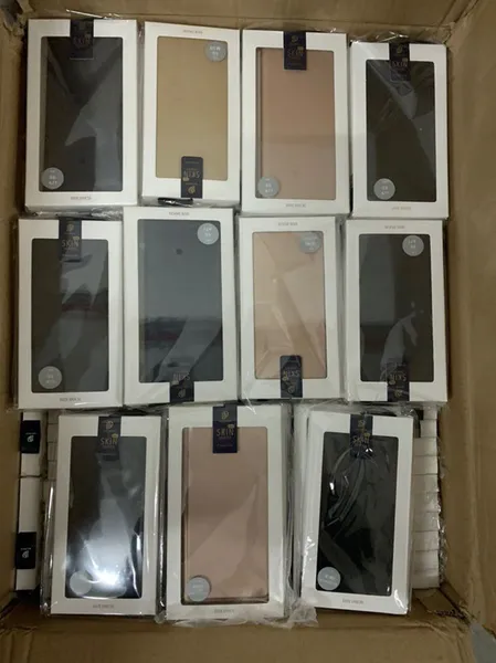 В «Ягодині» виявили партію смартфонів і годинників на 300 тисяч (фото)