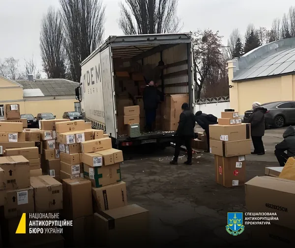 Волинські митники спряли незаконному ввезеню техніки Apple