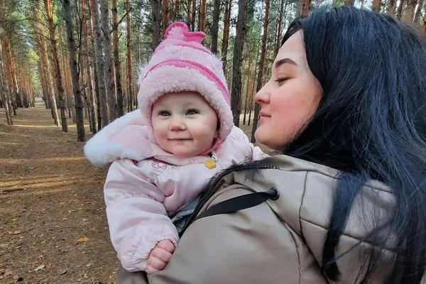 Дружина Олександра Музики із донечкою до початку повномасштабної війни