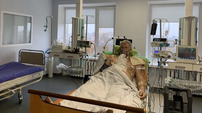 Повідомили про стан пацієнта, якому пересадили серце під час обстрілів на Волині