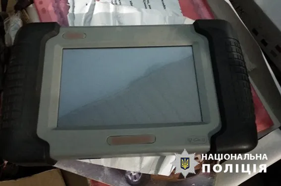 Злочинна банда продавала на Волині крадені в Європі елітні авто (фото)