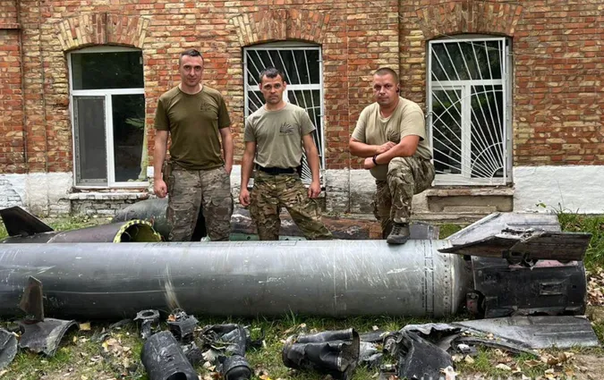 Волинські вибухотехніки працюють у найгарячіших точках України, – Юрій Крошко (фото)