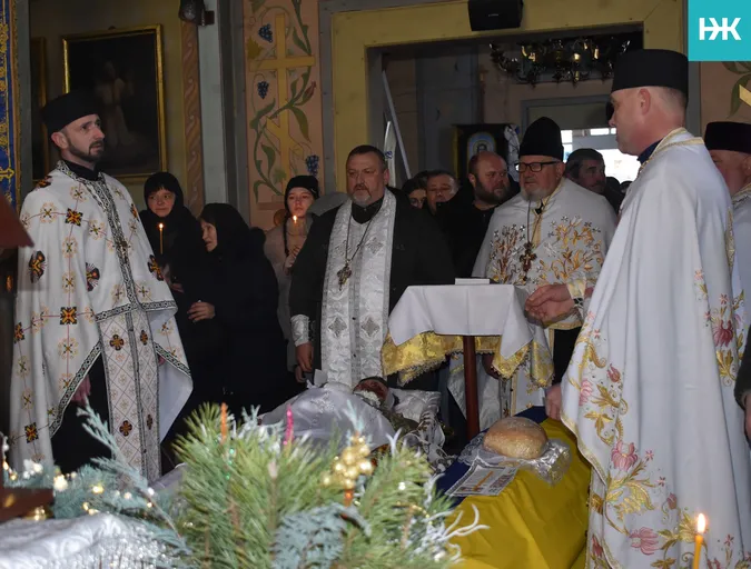 На Волині попрощалися із юним бійцем Богданом Динем (фото)