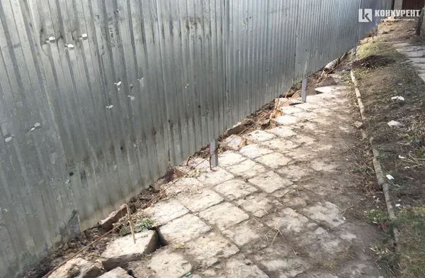 Незаконне будівництво багатоповерхівки на Волі в Луцьку триває